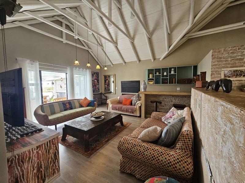 4 Bedroom Property for Sale in Duyker Eiland Western Cape